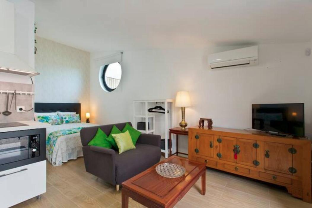 Urban Cabin Вила-Нова-ди-Гая Экстерьер фото
